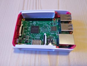 raspberry-pi3-case-montato-ciaobit.com_-1024x782